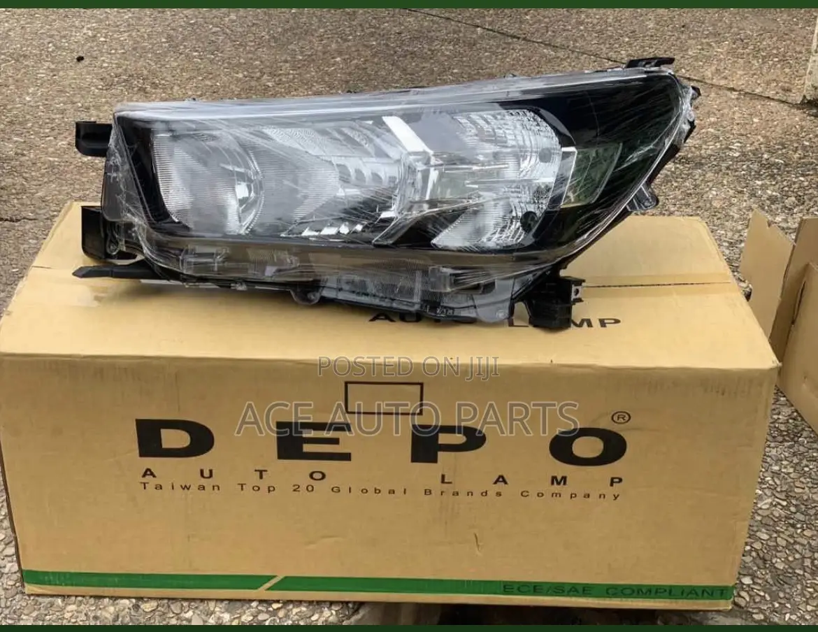 Head Lights Hilux 2022