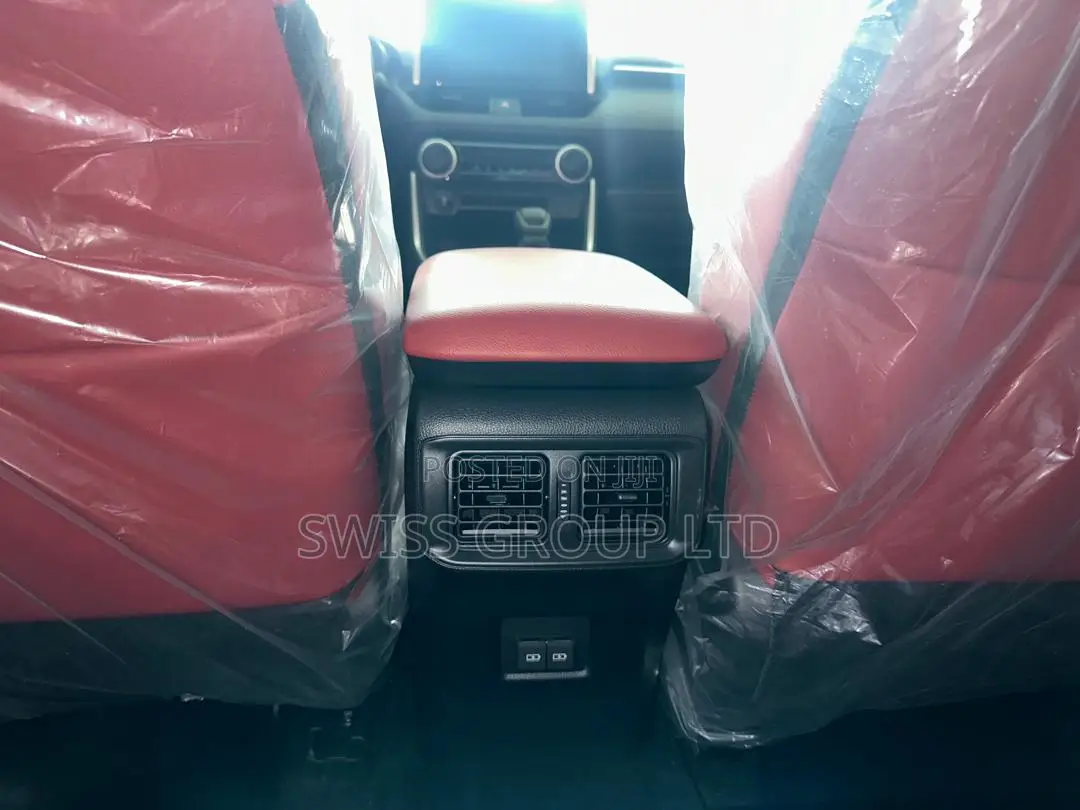New Toyota RAV4 2025 Green