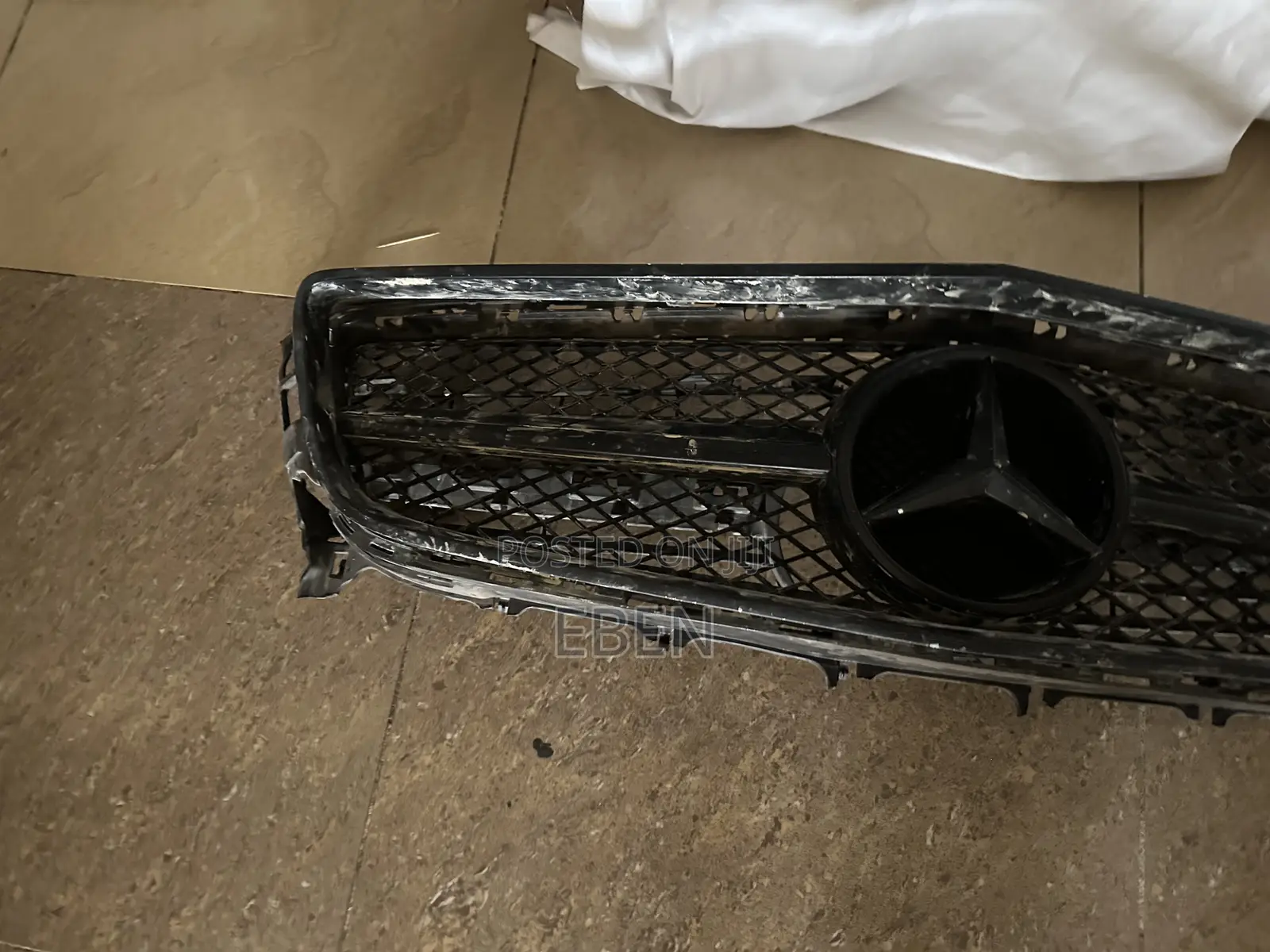 Mercedes W218 CLS Front Grille