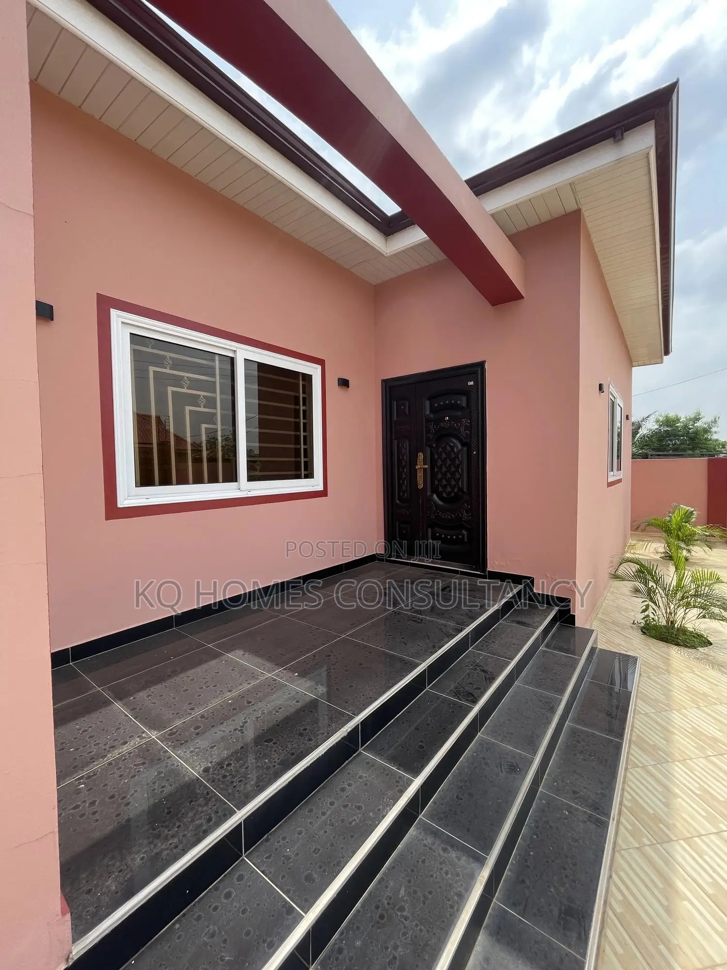 3bdrm House in Oyarifa Ghana Flag for sale