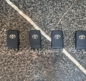 Toyota Vitz Smart Keys and Programming