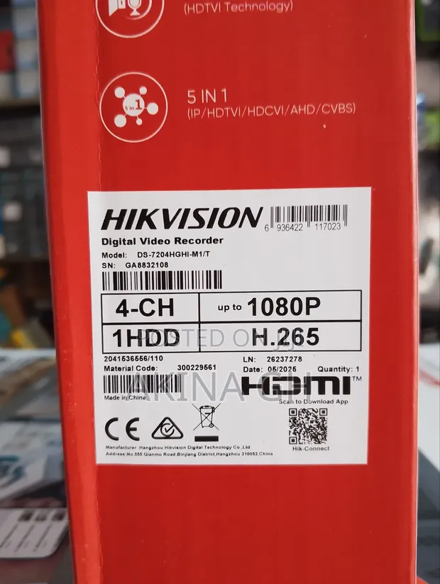4ch 2mp 2way Audio Hybrid Turbo Hd DVR Ds-7204hghi-M1/T 3