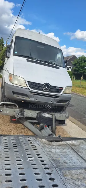 Mercedes-Benz T1/TN 2009 White