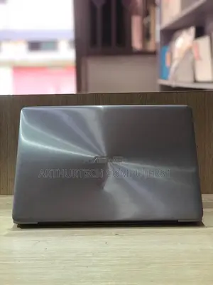 Laptop Asus 8GB Intel Core I7 HDD+SSD 500GB