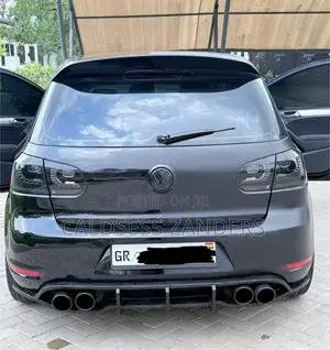 Volkswagen Golf 2.5L PZEV 4dr Hatchback (2.5L 5cyl 6A) 2014 Black