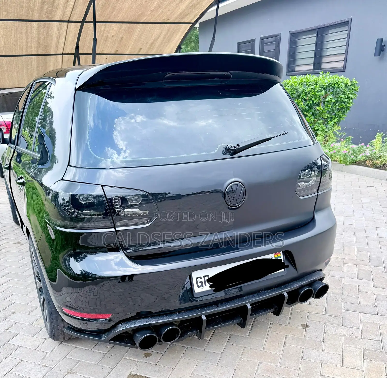 Volkswagen Golf 2.5L PZEV 4dr Hatchback (2.5L 5cyl 6A) 2014 Black