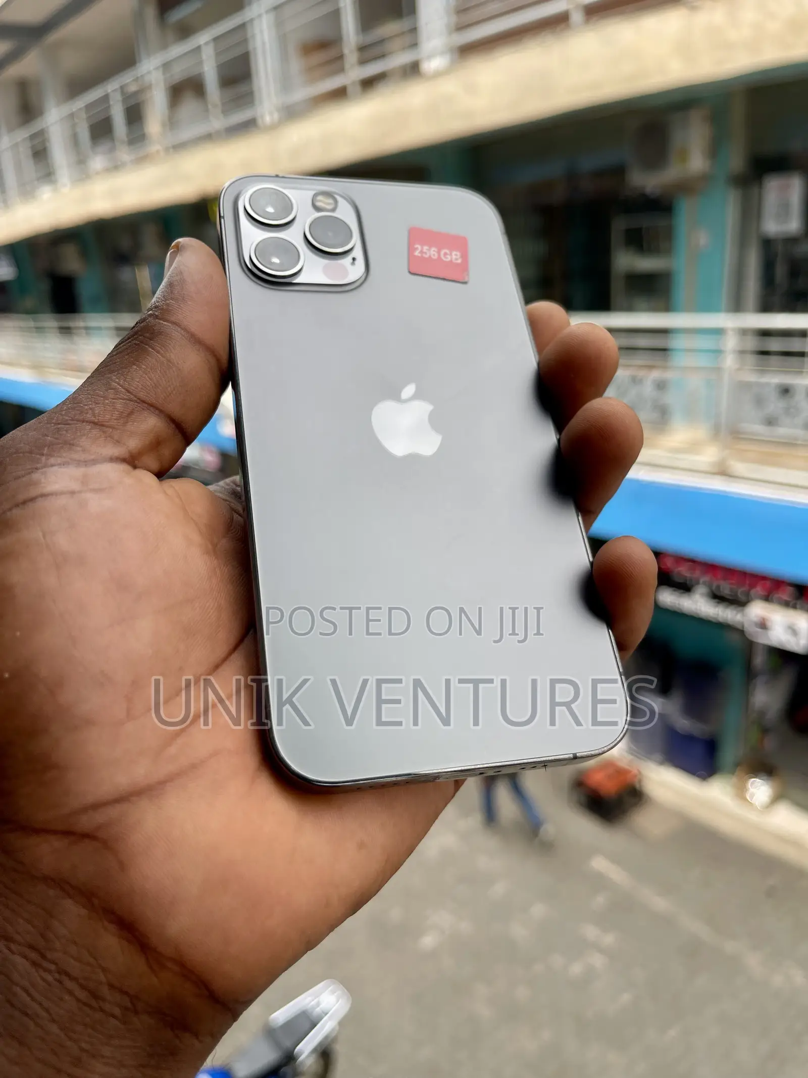 Apple iPhone 12 Pro 256 GB Gray