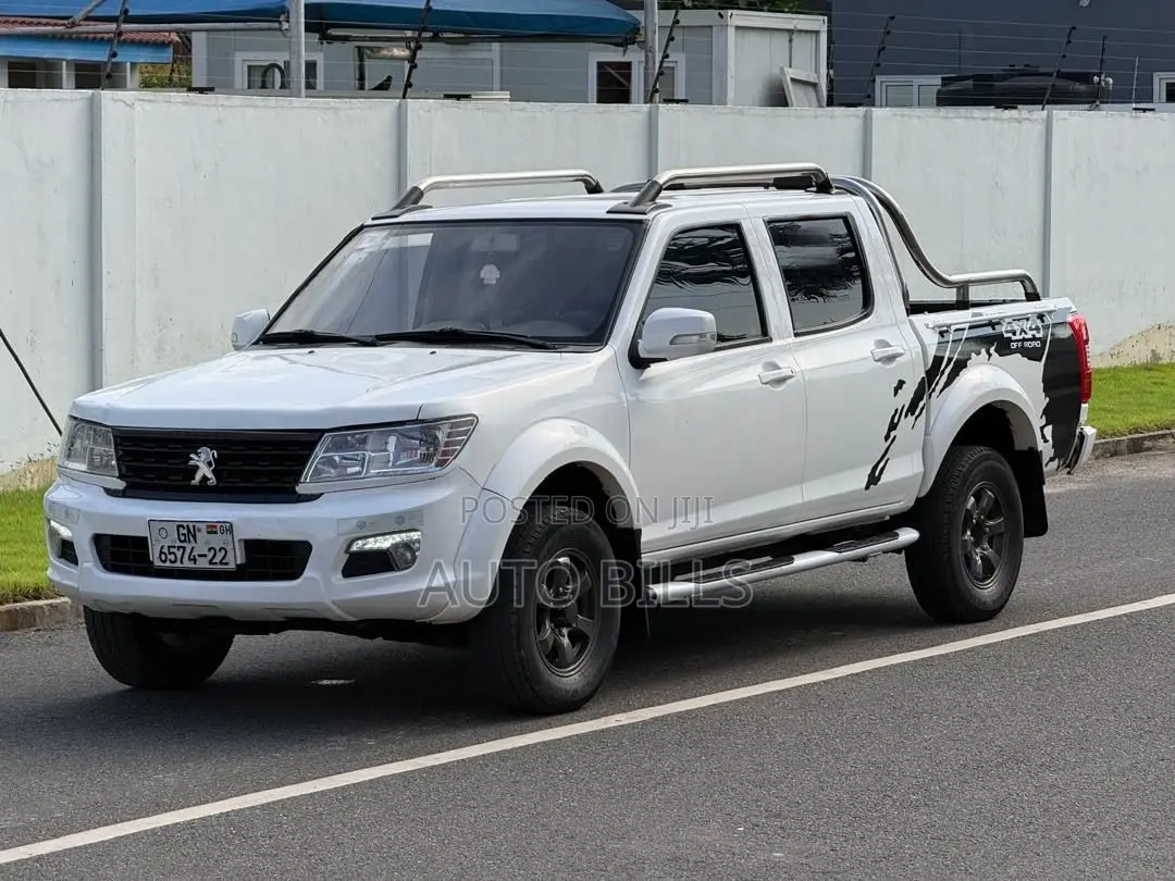 Peugeot Landtrek 2.2 Diesel Double Cab AWD 2021 White
