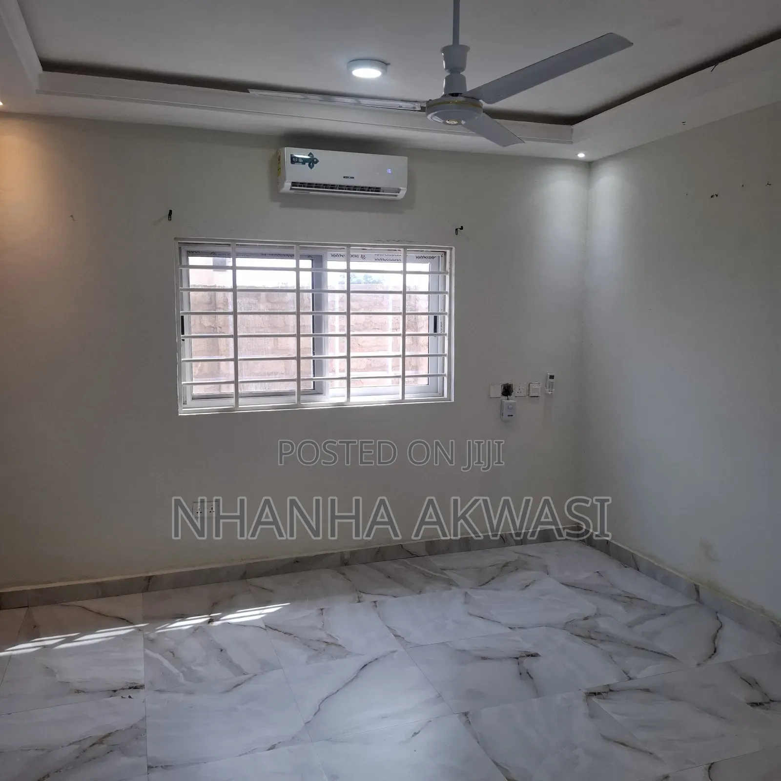 2bdrm Apartment in Sakumono, Tema Metropolitan for rent