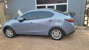 Toyota Yaris iA 1.5 FWD 2017 Blue