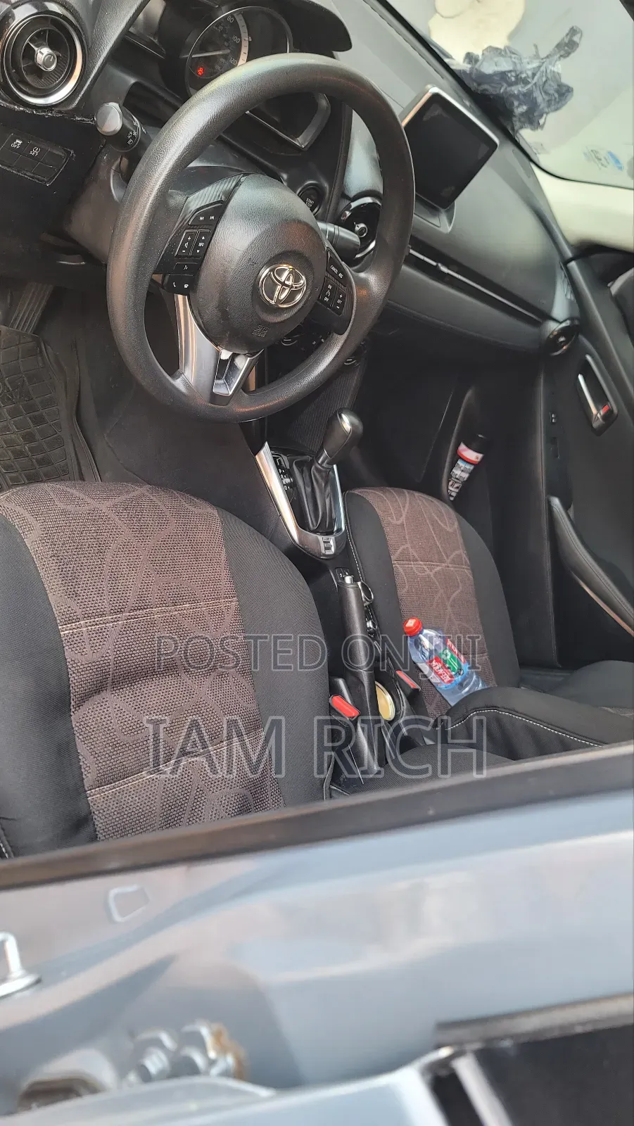 Toyota Yaris iA 1.5 FWD 2017 Blue