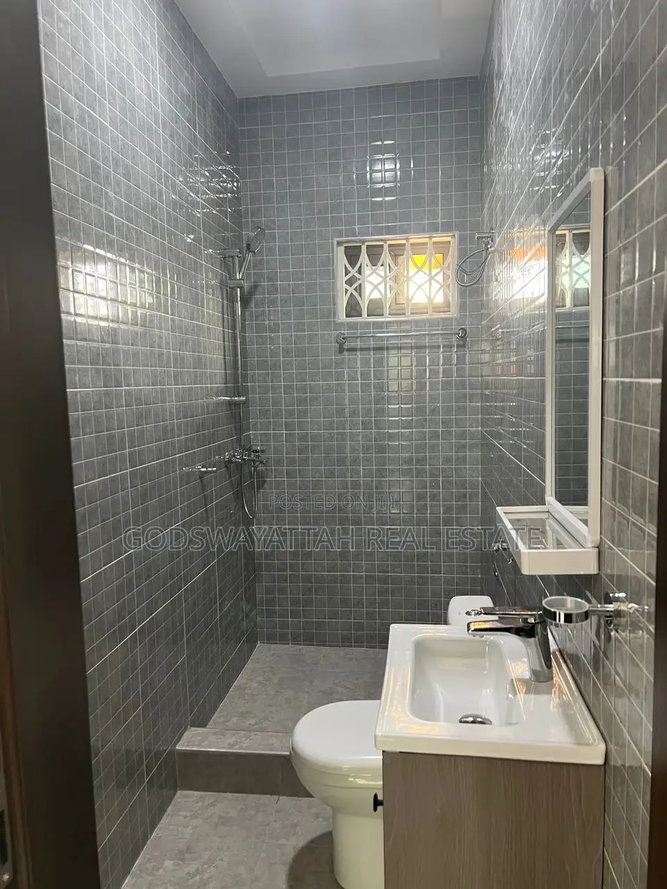 3bdrm Apartment in East Legon, Adjiriganor for rent