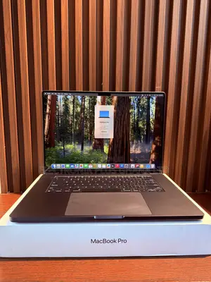 Laptop Apple MacBook Pro 2024 M4 Max 16-inch 48GB Apple M4 Max SSD 1T