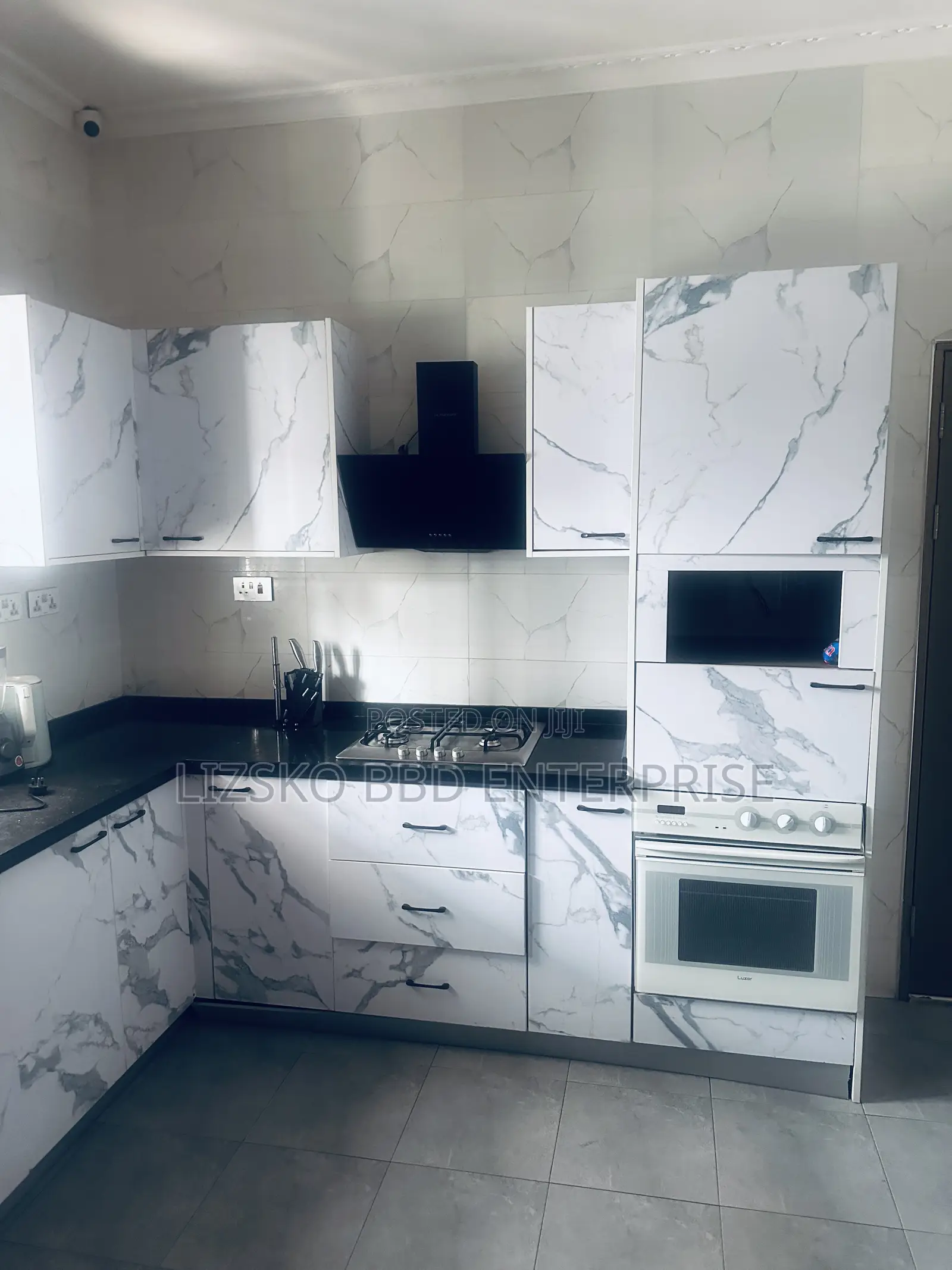 Furnished 4bdrm Mansion in North Legon for sale
