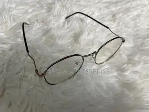 Photochromic Eyeglasses