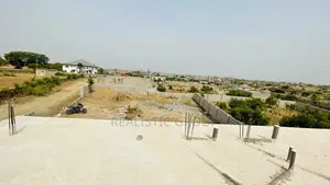 1 Plot Of Land In Celebrity Golf Park With Stunning Port And Lake View
