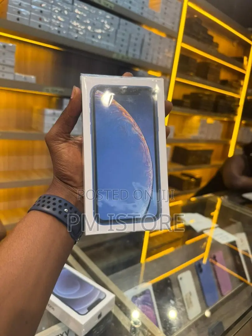 New Apple iPhone XR 128 GB Blue