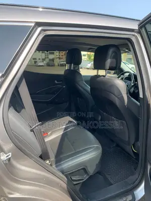 Hyundai Santa Fe 2018 Gray