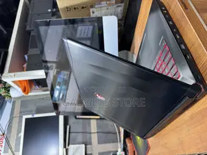 Laptop MSI GE62VR 7RF Apache Pro 32GB Intel Core I7 HDD+SSD 1T