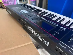 Roland Juno-d7 76-key Keyboard Synthesizer