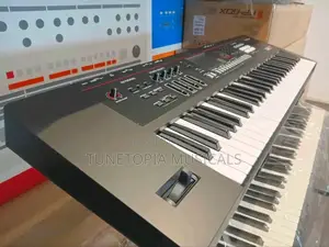 Roland Xps-60 61keys Expandable Keyboard Synthesizer