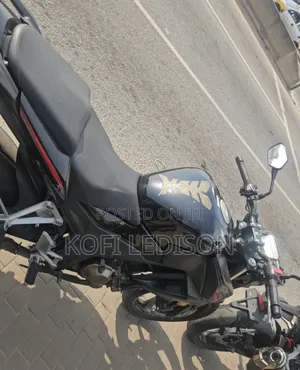 Honda CB 2018 Black