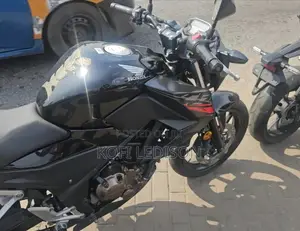 Honda CB 2018 Black