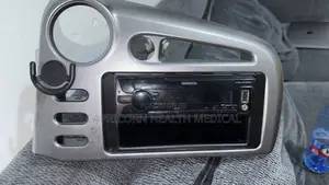 Toyota Matrix Pontiac Vibe 2005 to 2007 Car Tape