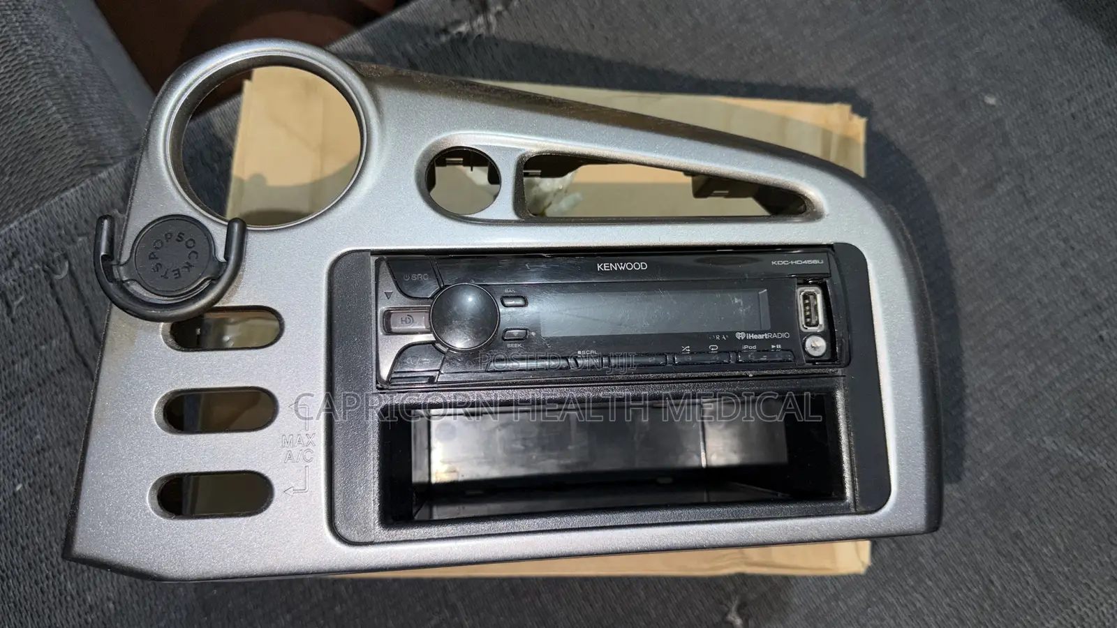 Toyota Matrix Pontiac Vibe 2005 to 2007 Car Tape