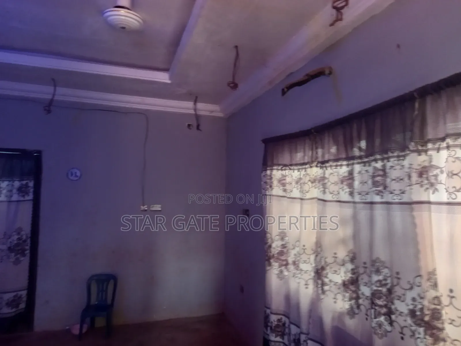 3bdrm House in Santasi Ampabame, Kumasi Metropolitan for sale
