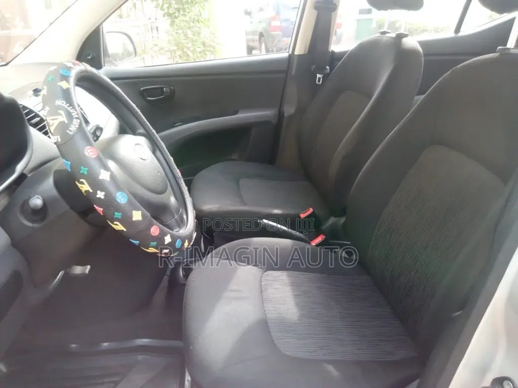 Hyundai I10 2013 Silver