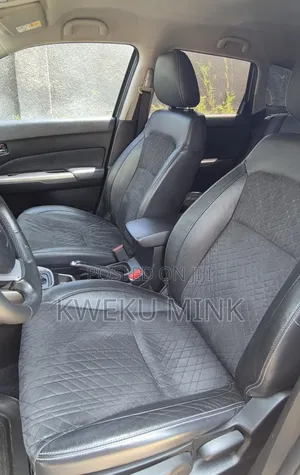 Suzuki Vitara 2022 Gray