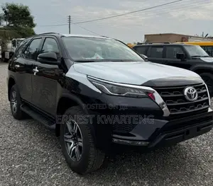 New Toyota Fortuner 2025 Gray