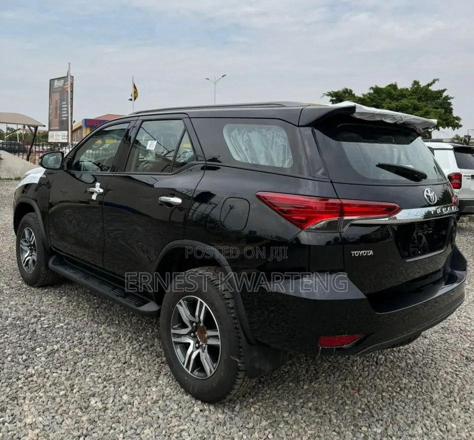 New Toyota Fortuner 2025 Gray