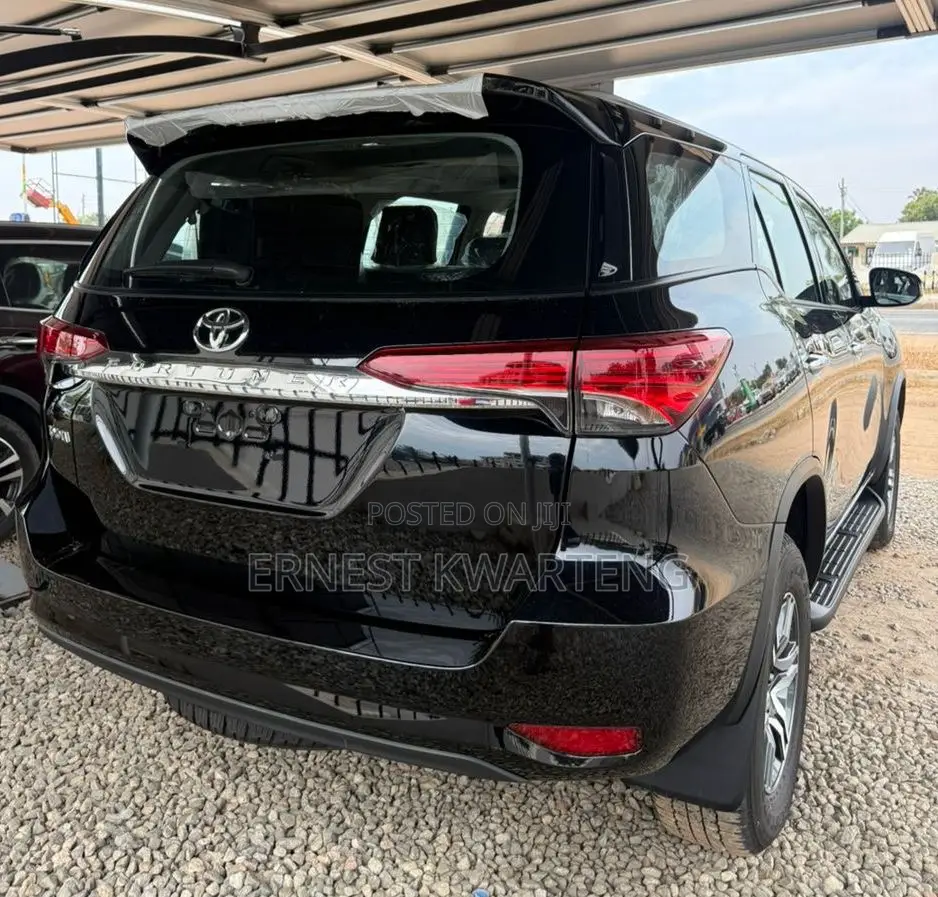 New Toyota Fortuner 2025 Black