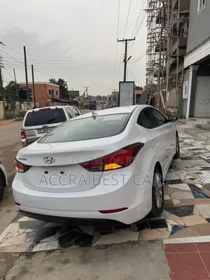 Hyundai Elantra 2015 White