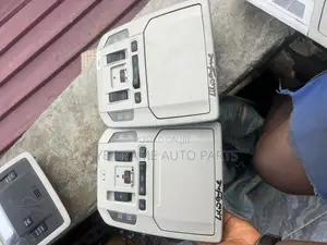 Toyota Highlander Sunroof Switch //// Inside Light