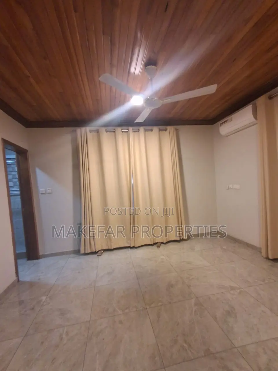 5bdrm House in Pokuase for sale