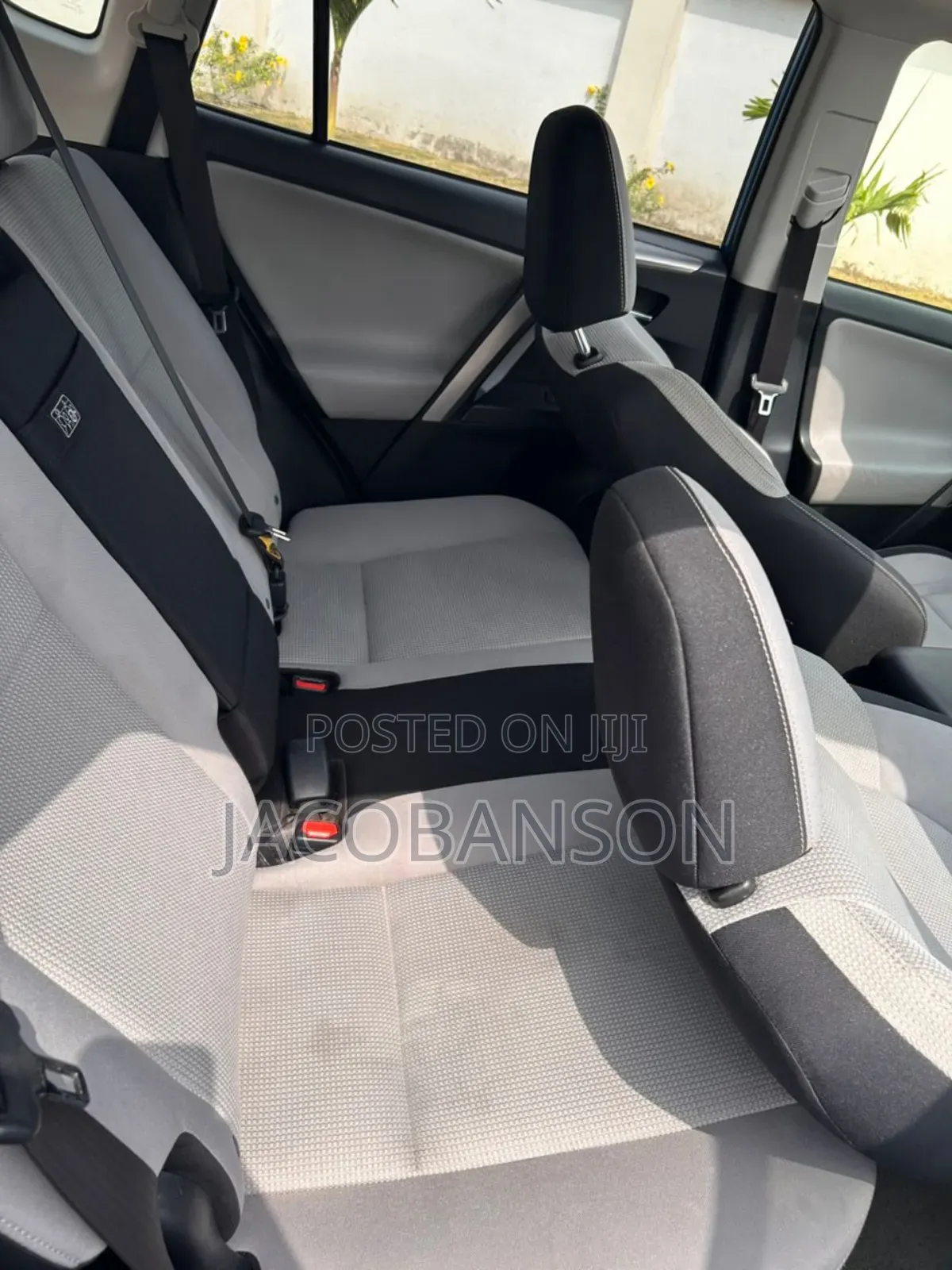 Toyota RAV4 2017 Blue