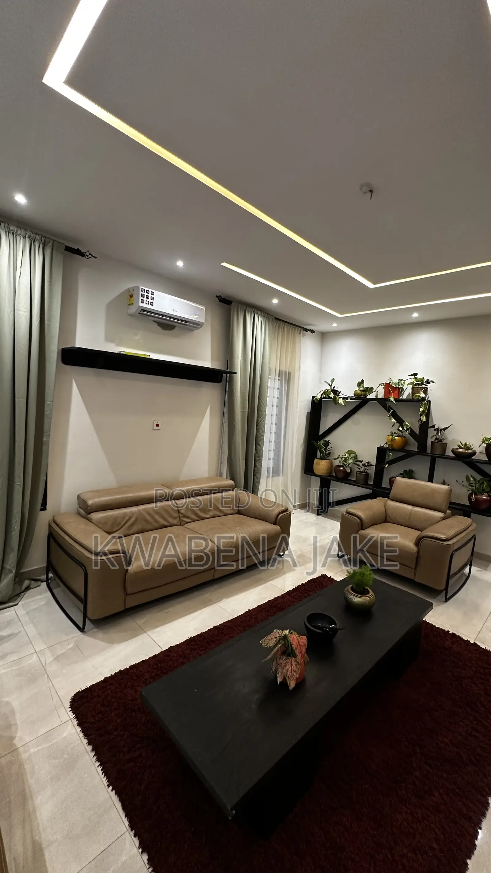 Short Stay Air BNB Apartment (4 Bedroom)