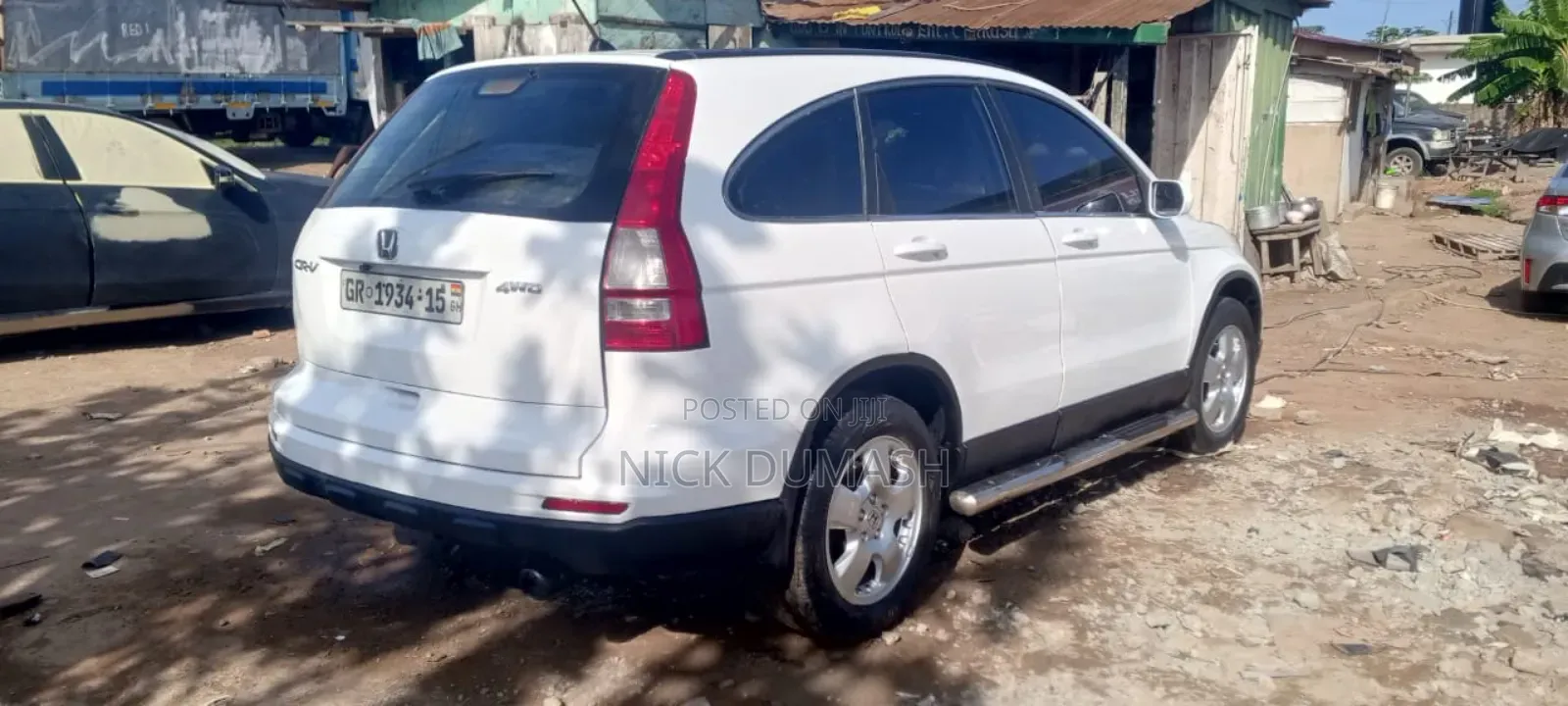 Honda CR-V 2011 White