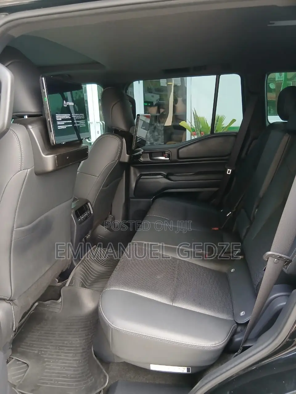 Land Cruiser Prado for Rent - New Type