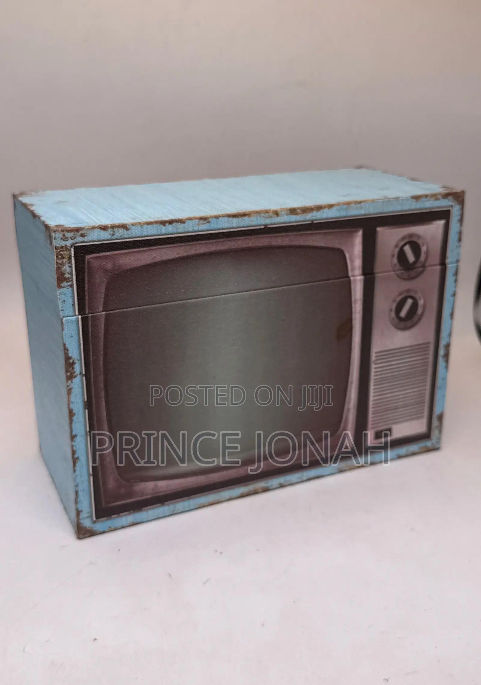 Melinera Retro Decorative Box Keepsake Storage Box.
