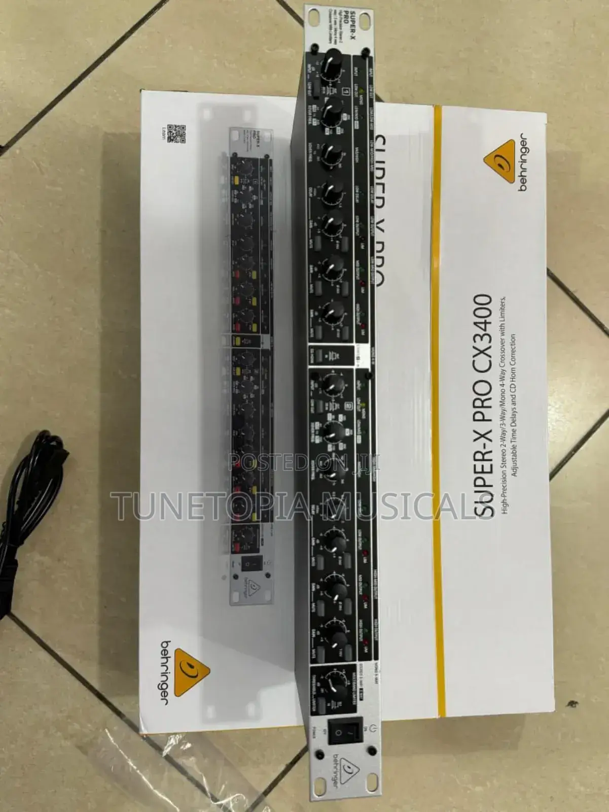 Behringer Super-x Pro Cx3400 Stereo 2-way/3-way/Mono 4-way Crossover