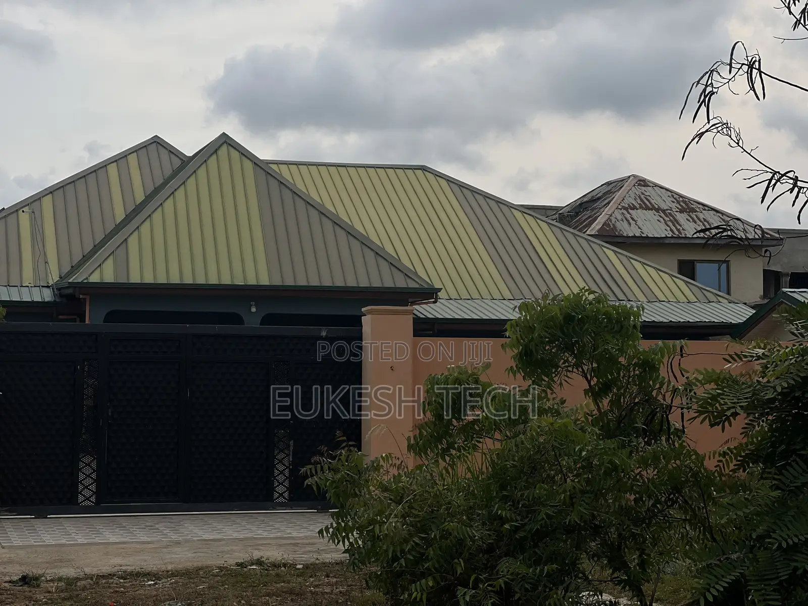 4bdrm House in Kasoa for sale