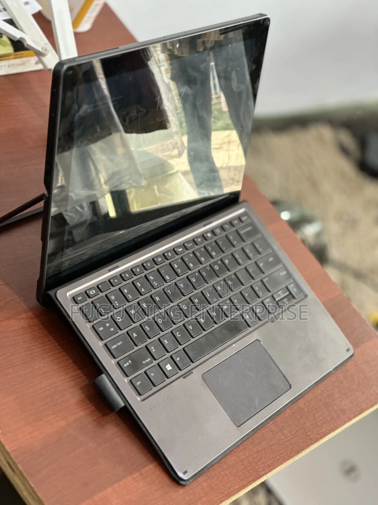 Laptop HP X2 4GB Intel Core i3 SSD 128GB