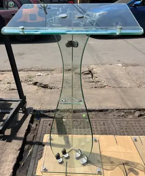 Tempered Glass Pulpit.