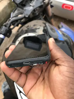 Apple iPhone X 256 GB Gray