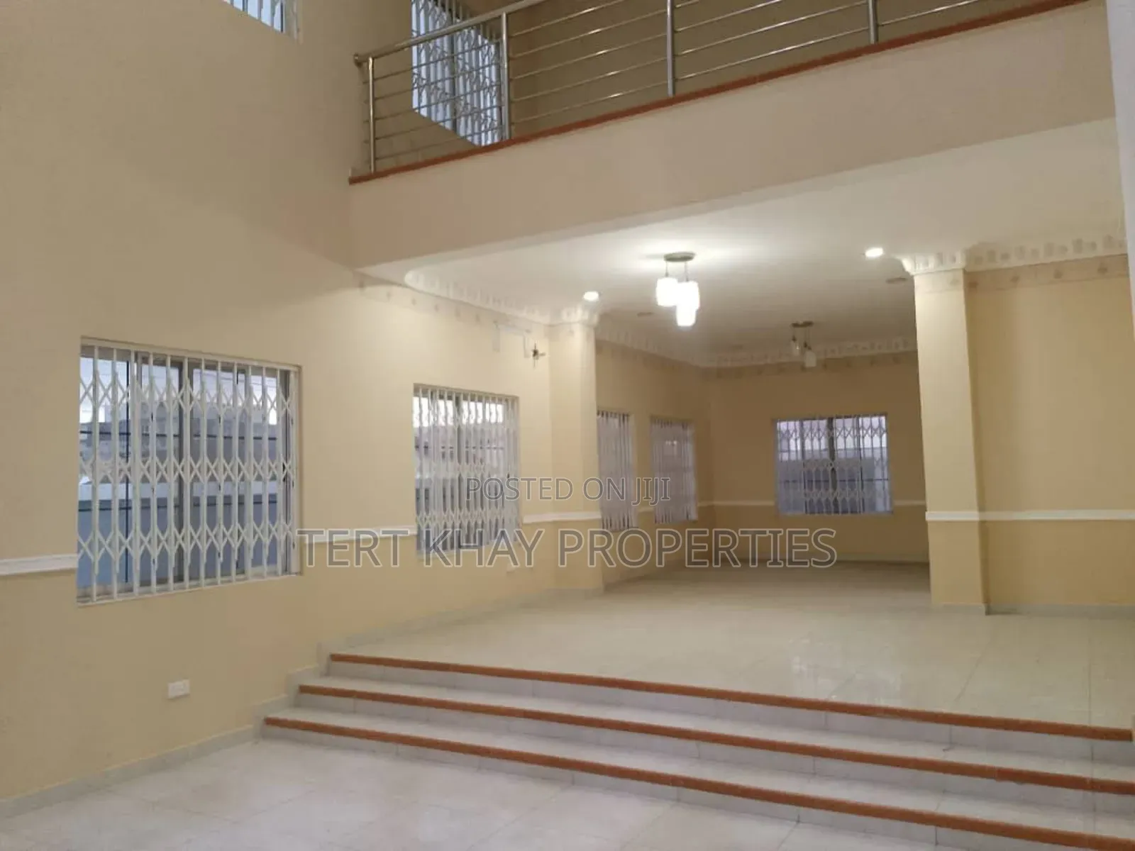 5bdrm House in Manet Court for sale