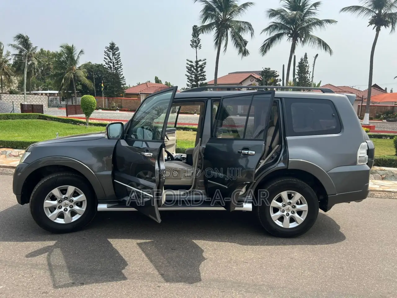 Mitsubishi Pajero V80 3.5 V6 GL/GLS 2019 Brown